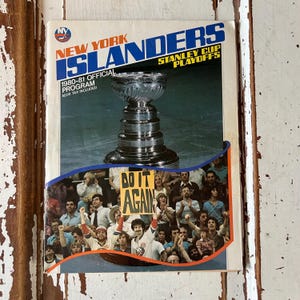 Vintage 1980-81 New York Islanders Official Stanley Cup Playoffs Program