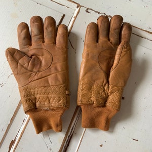 Vintage 1980s Saucanc Leather Winter Gloves image 6