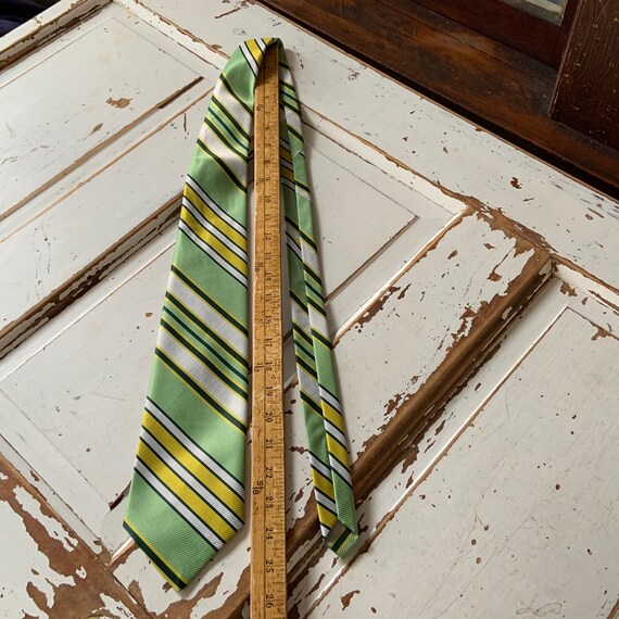 Vintage 1970’s or 1980’s Polyester Neck Tie - image 5