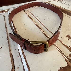 Vintage Nautica 90's Brown Leather Nautical Flag Belt Brass Buckle Size 42