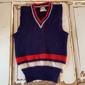 Vintage 1930’s or 1940’s Montgomery Ward Pull Over Pure Wool Child’s Sweater Vest