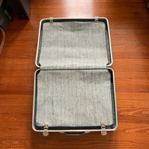 Vintage 1970s Wallstreeter by Earhart Suitcase image 6