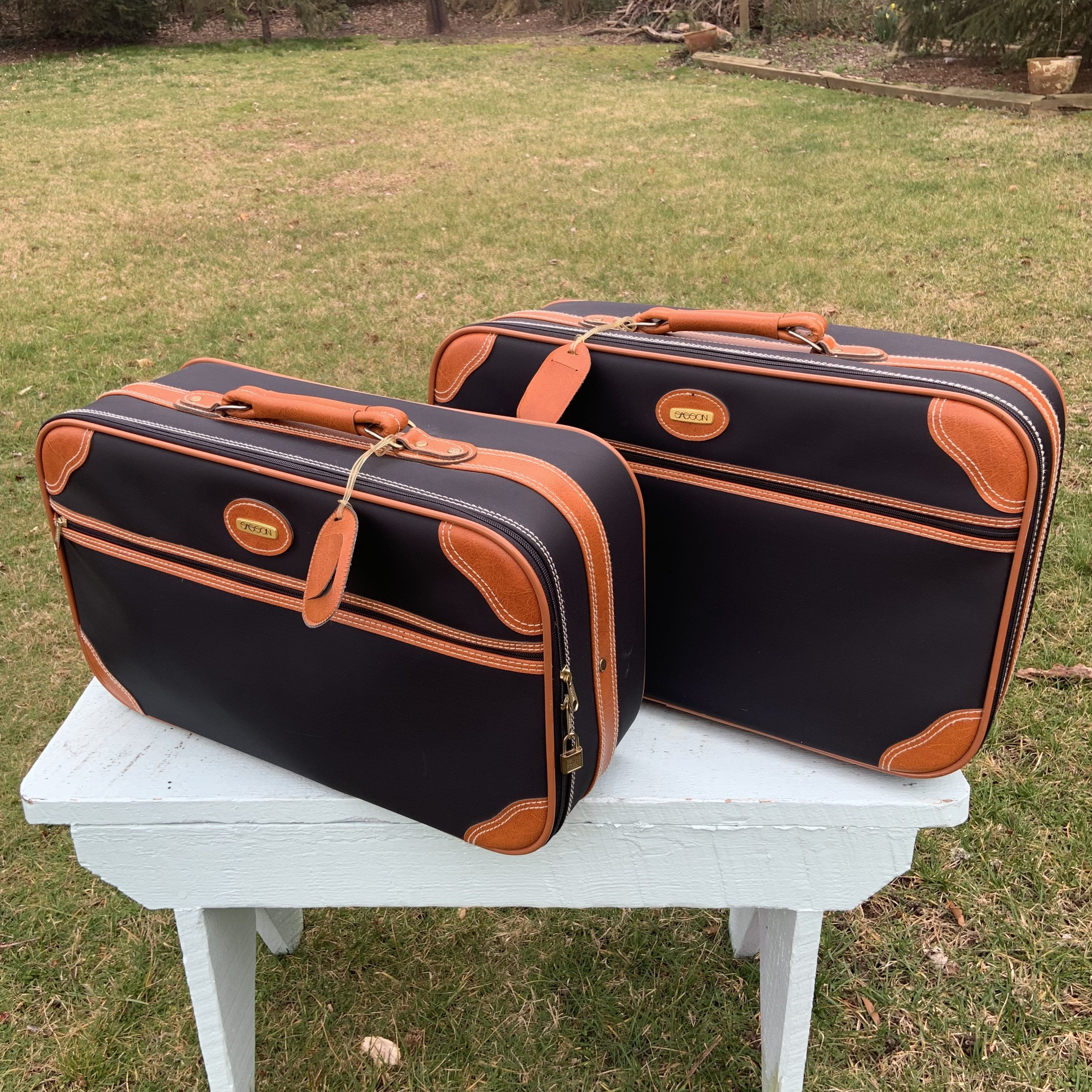 Vintage 70s Travel Carry On Travel Bag soft case Suitcase 17 x 10.5 x  3.75