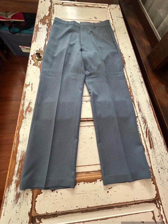 Vintage 1980's or 1990's Levi's ACTION SLACKS Polyester Pants 2
