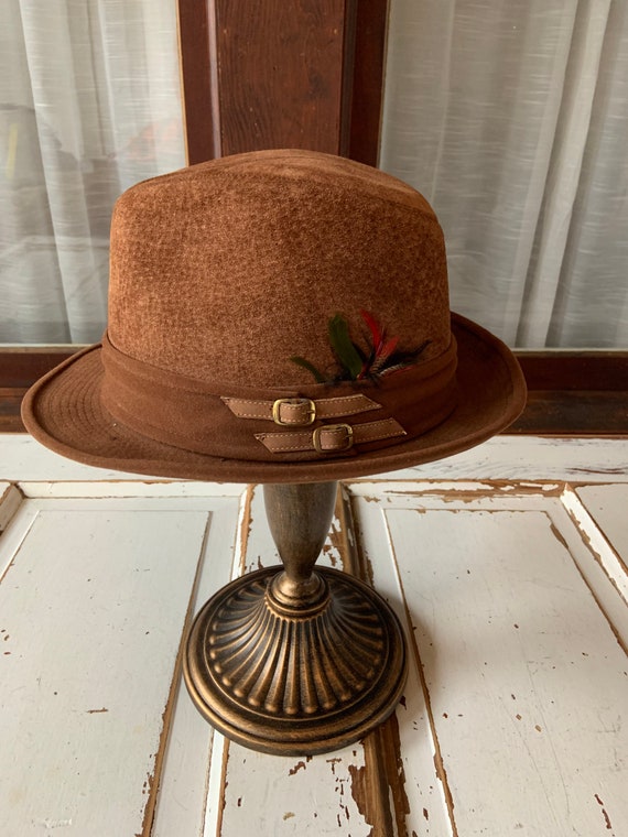 Vintage 1960’s Cavanagh Hats of NY Suede Fedora