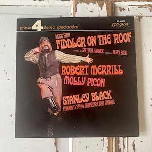 Vintage 1968 Fiddler on the Roof Vinyl Album