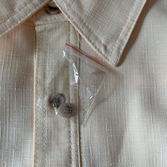 Chemise boutonnée à manches longues et rayures bleues John Blair pour