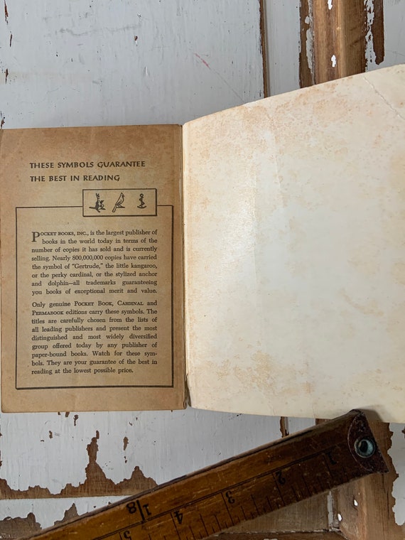 Vintage 1961 Printing of the Mutiny on the Bounty Paperback