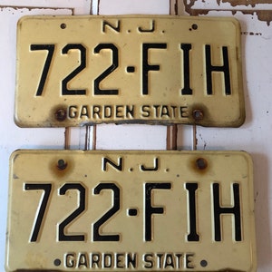 Vintage 1980&#39;s NJ Matrícula Set Man Cave Decoration