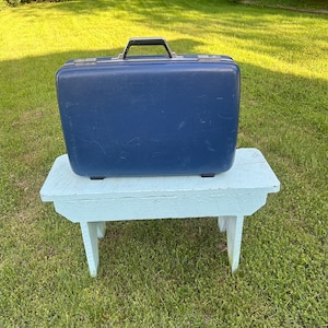 Vintage 1970’s American Tourister Hard Shell Blue Large Suitcase