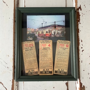 Field Brooklyn gerahmtes Bild mit 3 Vintage Bustickets 1950er Jahre