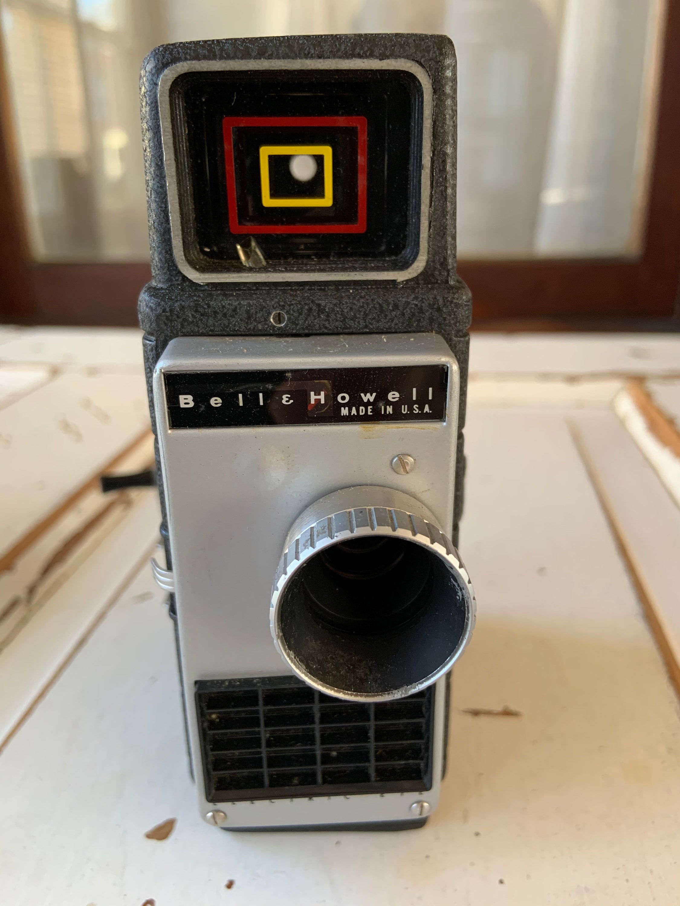 Movie Camera Bell And Howell Filmosonic Xl 1235 Ancienne Caméra Bell Et Howell Filmosonic XL Le