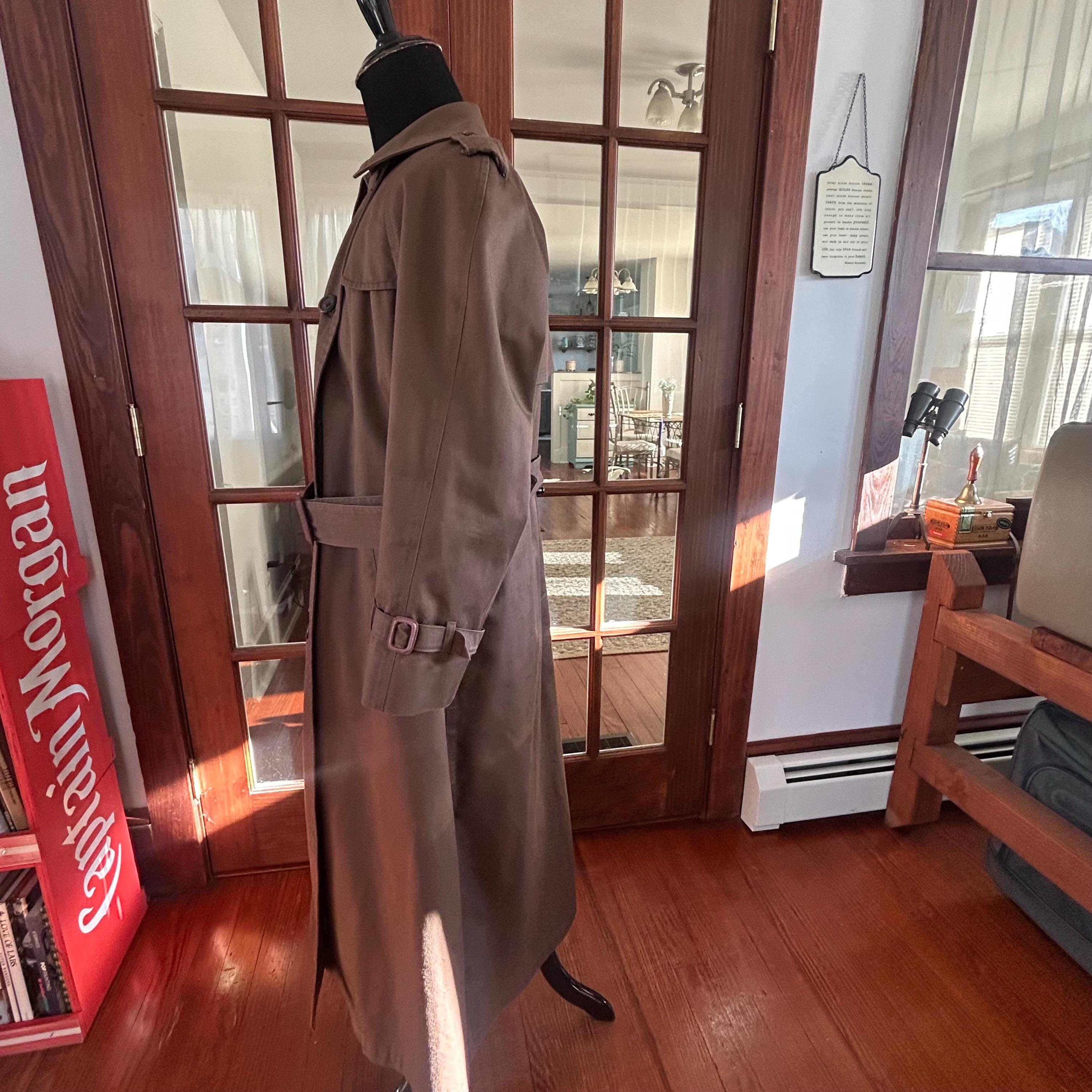 Vintage London Fog Women's Size 14 Reg Trench Coat Removable Liner