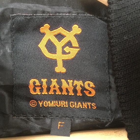 Vintage YOMIURI GIANTS Quilted Puffer Jacket Blac… - image 7