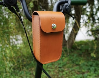 Leather Handlebar Pouch for Brompton: Magnetic Attachment, All Handlebar Types