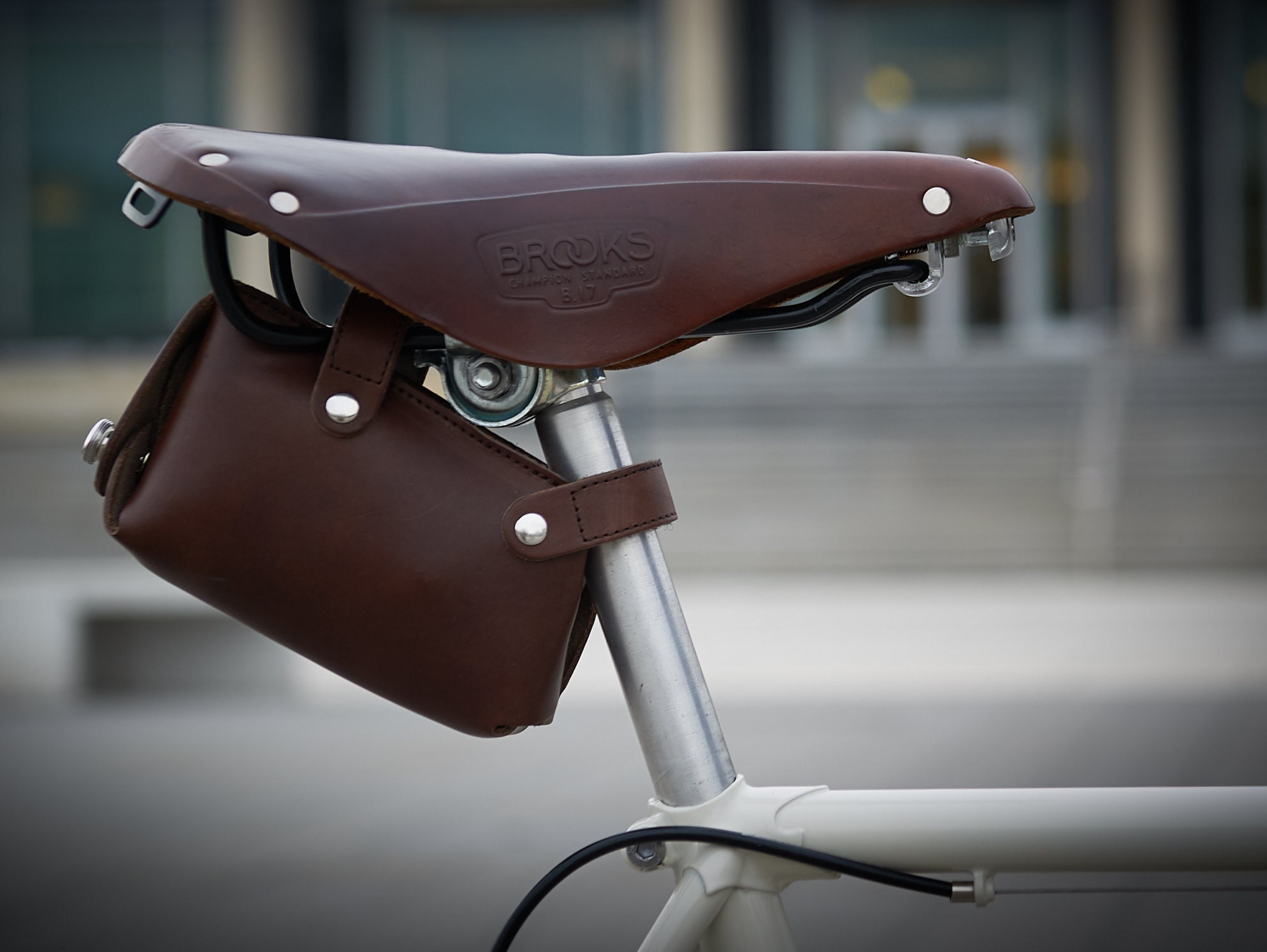 自転車用レザーサドルバッグ ブロンプトン用自転車ツールバッグ 自転車用レザーサドルバッグ ブロンプトン用自転車ツールバッグ