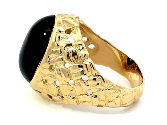 Black Oval Onyx Cabochon Ring in 14k Yellow Gold - image 4