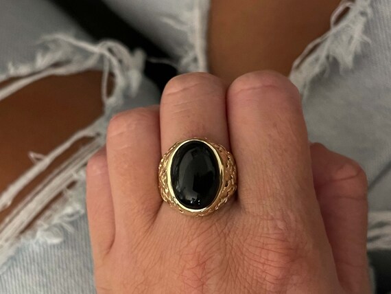 Black Oval Onyx Cabochon Ring in 14k Yellow Gold - image 2