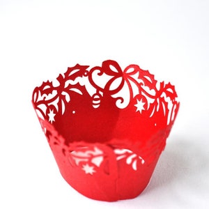 Red Holly Bow Christmas Cupcake Wrapper Pack of 6 Birthdays Christmas Tea Parties Great Shimmer Cupcake Accessories and Gift for Bakers