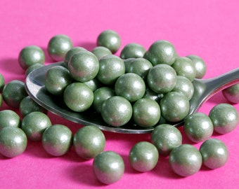 Green 6mm Pearls Dragees Natural Colour Cup Cake Sprinkles Suitable for Vegans Halal Kosher Gluten Dairy Free Mixed Baking Gifts