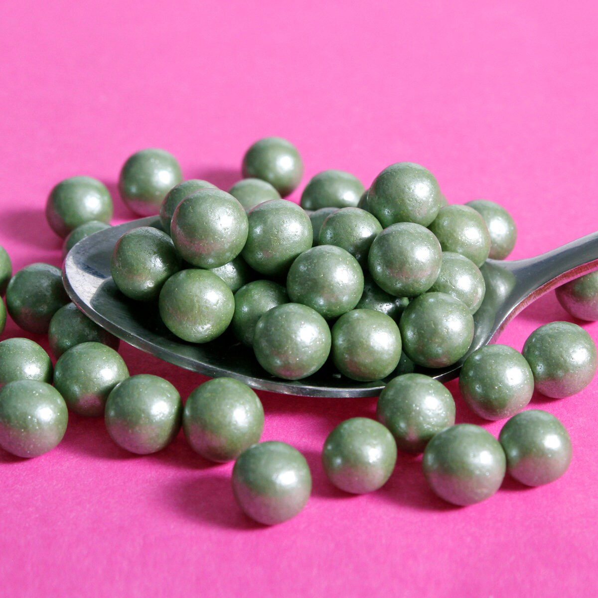 Baker's Choice Edible Pearls - Metallic Blue Vietnam