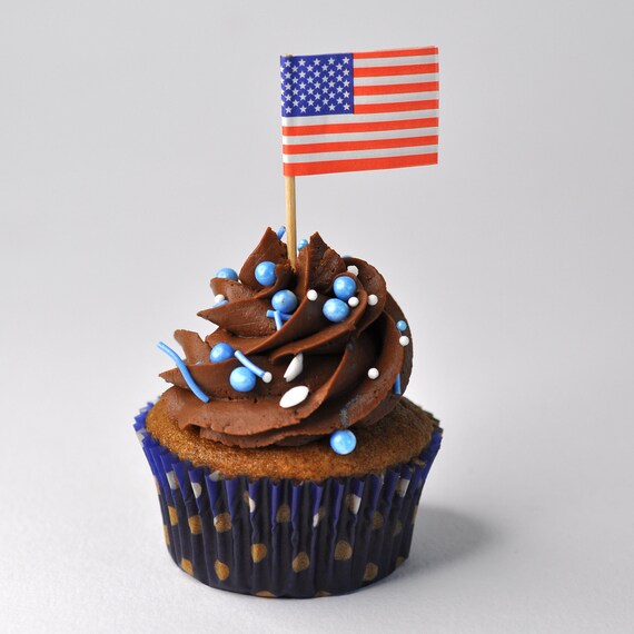 100-Pack Netherlands Flag Cake Toppers - Food-Safe Cupcake Decorations For Holland-Themed Parties