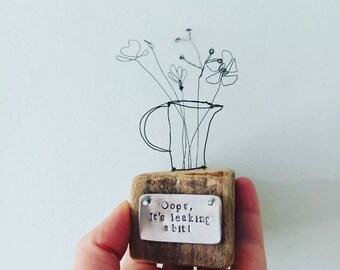 Contemporary wire art. Eternal bunch of Flowers in jug. Alternative art. Unique. Mothers day, valentine's, unusual gift. Personalised plaque