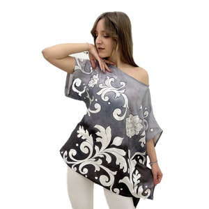 Gray women&#39;s blouse with baroque print, hand painted silk blouse for women, baroque dress for girls, art shirt, baroque wedding