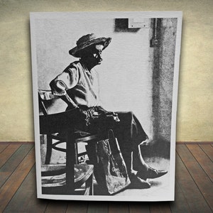Cartão de felicitações exclusivo desenhado à mão: impressões artísticas originais em preto e branco - Mãos da vovó. Perfeito para Natal, aniversários e feriados