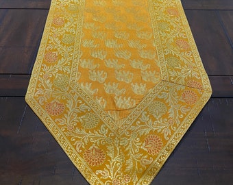 Caminho de mesa com elefante em amarelo e dourado, decoração indiana (14 x 80 polegadas)