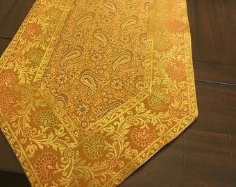 Table Runner Gold Table Decor Brocade Silk Runner Formal Runner Gold Runner Paisley Design Indian Decor Perfect for Gift Wedding Decor Party