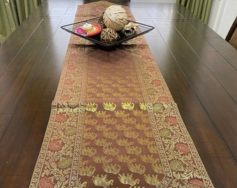 Caminho de mesa com elefante em brocado: decoração indiana em seda artificial, 35,5 x 203 cm