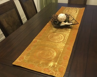Tischläufer Gold Wandteppich Seide Wanddekor 60-Zoll-Läufer 70-Zoll-Formaler Läufer Mandala-Dekor Festliches Geschenk Indisches Dekor Party Hochzeit