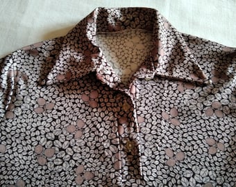 Vintage blouse with brown coffee bean patterns Vintage blouse with coffee bean brown patterns