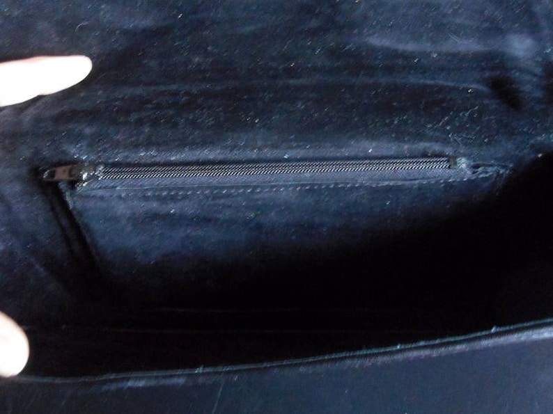 seventies vintage handbag purse black leather clutch Old black leather