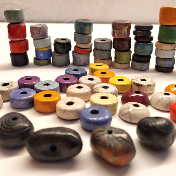 Gros lot raku perles disques pour colliers bijoux Fine lot raku pearls beads discs 65 pieces round ceramic raku craftsman french