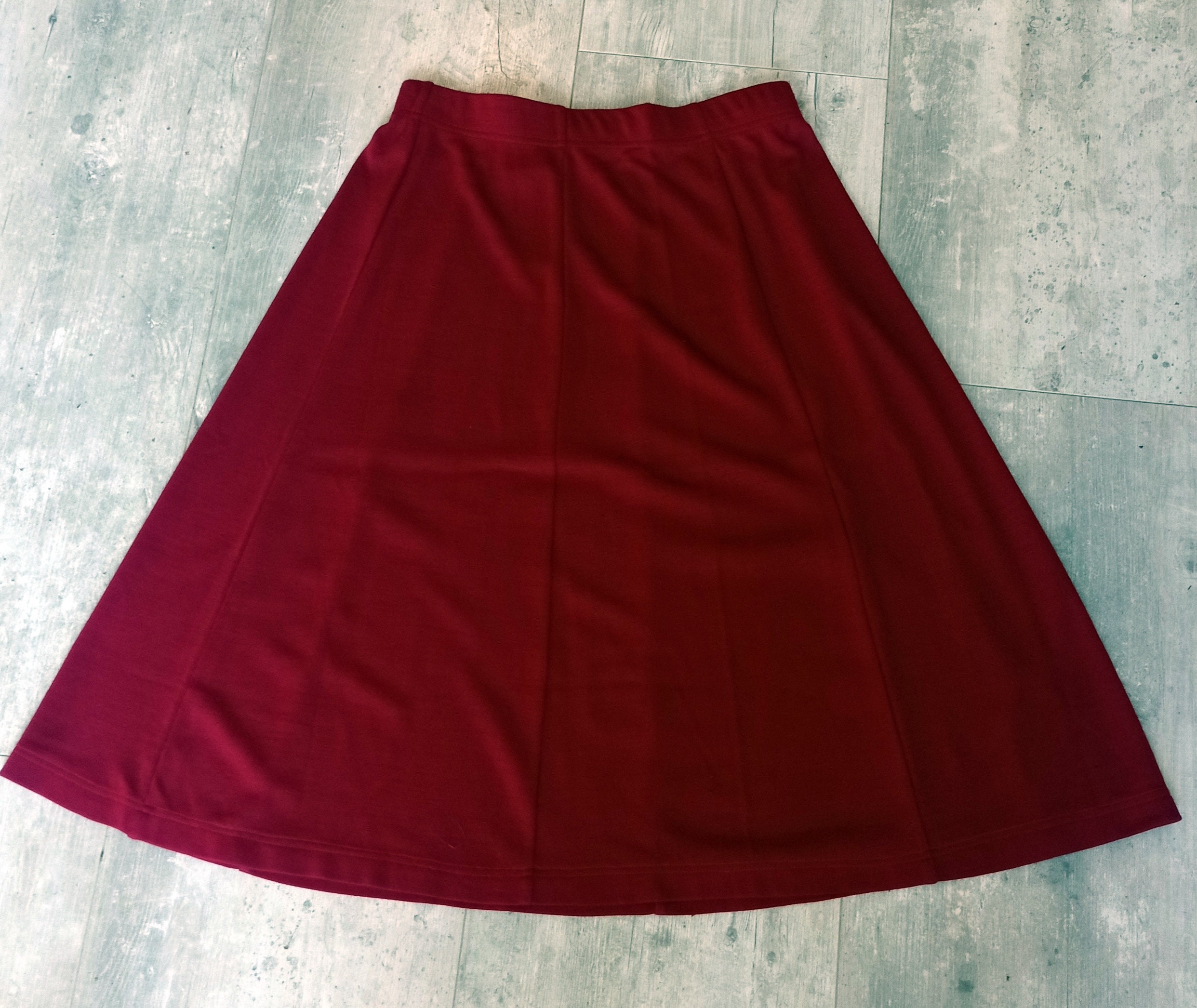 Red skater skirt shop 70s