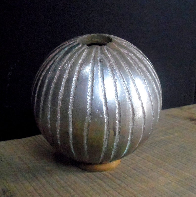 Vase Boule Gravé , Strié Graine Argentée Orangé Vert Ceramique Cirée Round Vase