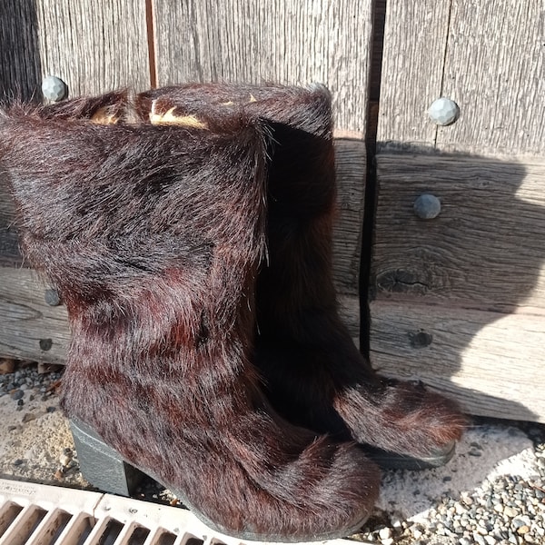 Women's vintage fur-lined boots, Souki, brown with auburn reflection