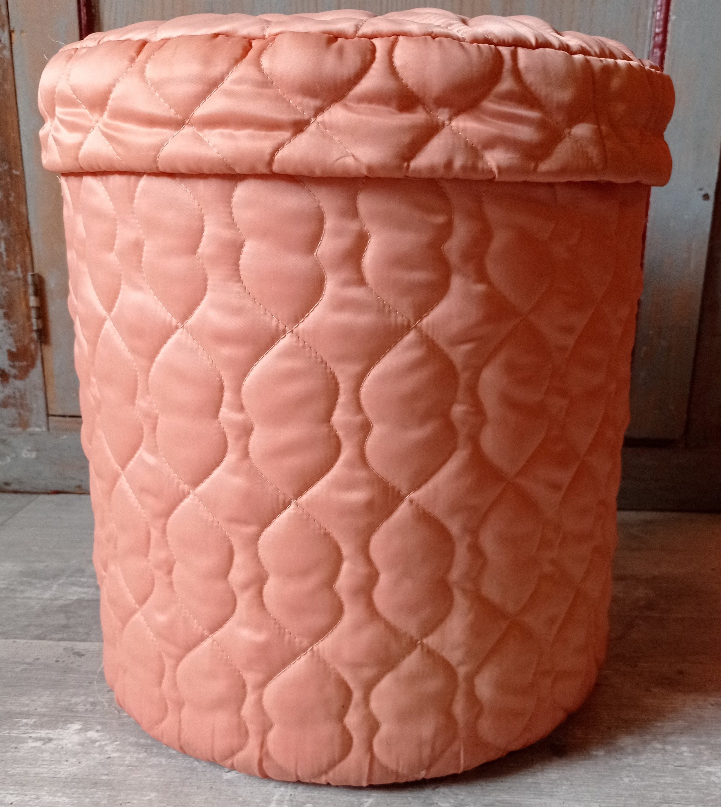 Pouf Vintage Pouf en Nylon Rose Année 70 Repose Pied