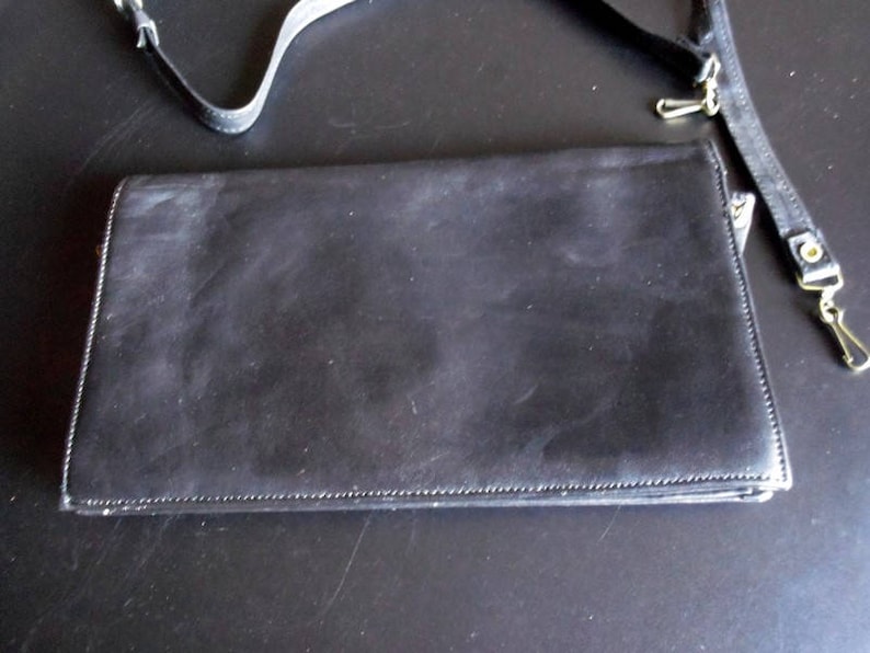 seventies vintage handbag purse black leather clutch Old black leather