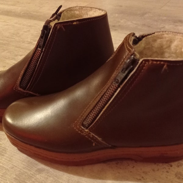 Chaussures Bottines vintages "Le Chasseur" T39  marron  fourrées