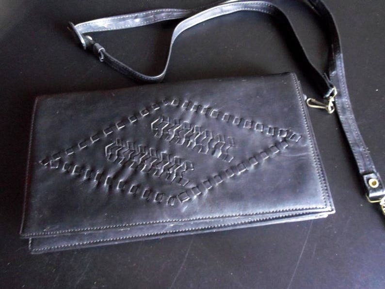 seventies vintage handbag purse black leather clutch Old black leather