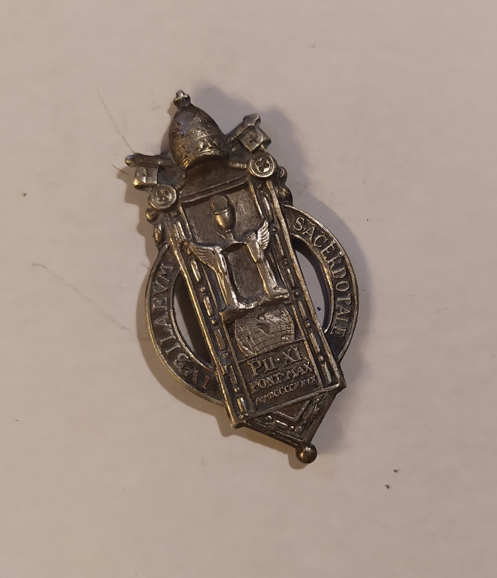 Broche Ancienne Jubilaeum Sacerdotale Pape Pie Xi 1929 Signée Lorioli Medal Pendant Religious Papa J