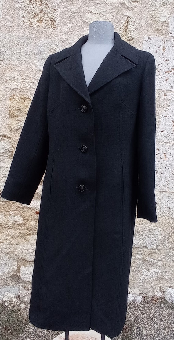 Vintage black woman's coat from the 60s in combed 