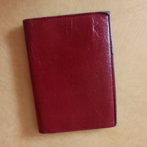 Vintage wallet with vintage card holder in red leather image 2
