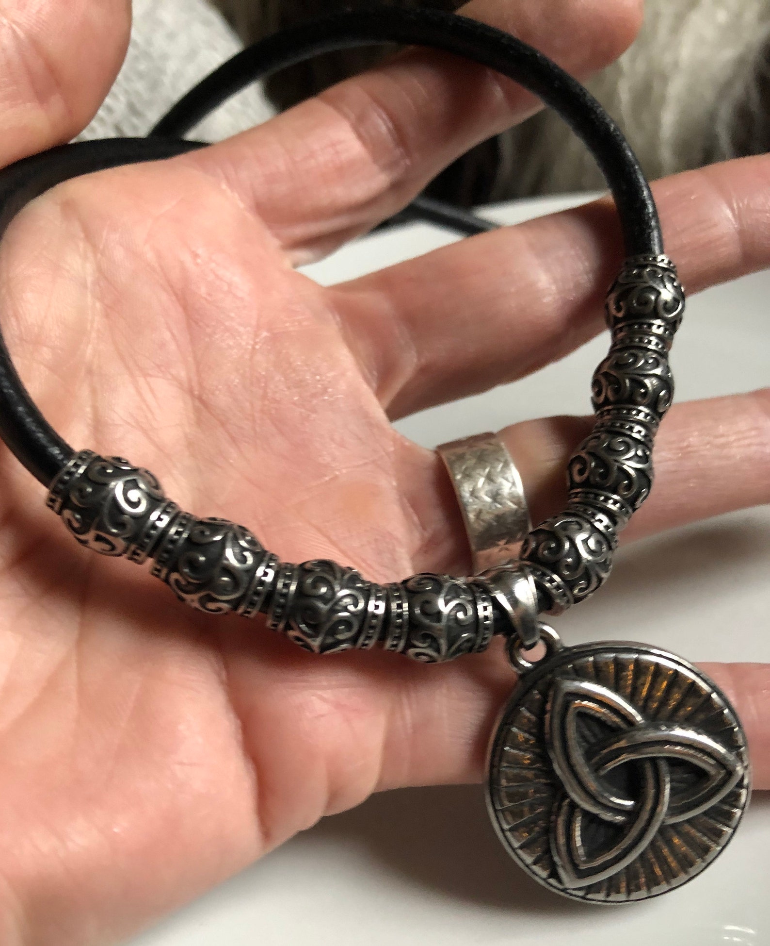 COOLSTEELANDBEYOND Aquila Uccello Cranio Collana con Pendente da Uomo Donna, Acciaio, Gotico Biker, Demone, Palla Catena 75CM, Lucido