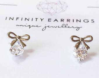 Tiny Bow Earrings, Bow Stud Earrings, Silver Bow Studs, Small Ribbon Crystal Earring, Delicate Mini Bow Earrings, Knot Earrings,Wedding Gift