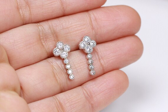 Small Flower Ring Cluster Created Pink CZ Crystals 14k Yellow Gold