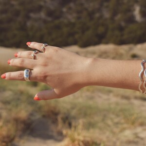 Wavy silver bracelet image 5